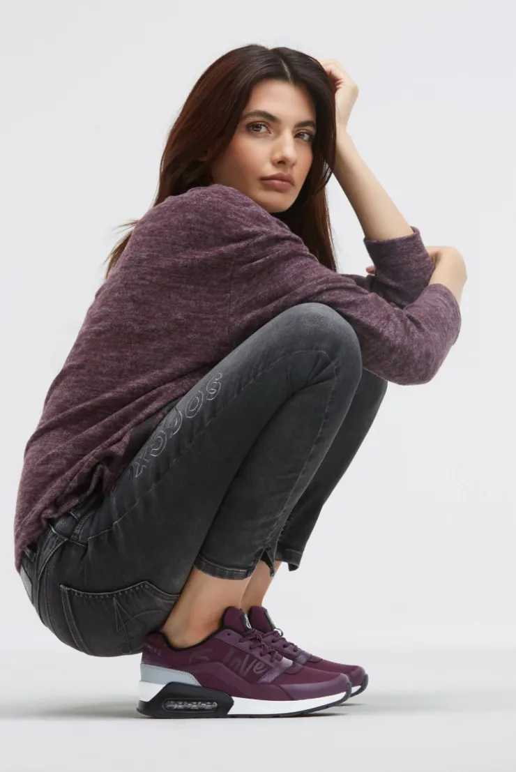 Air Cushion Sneaker night plum