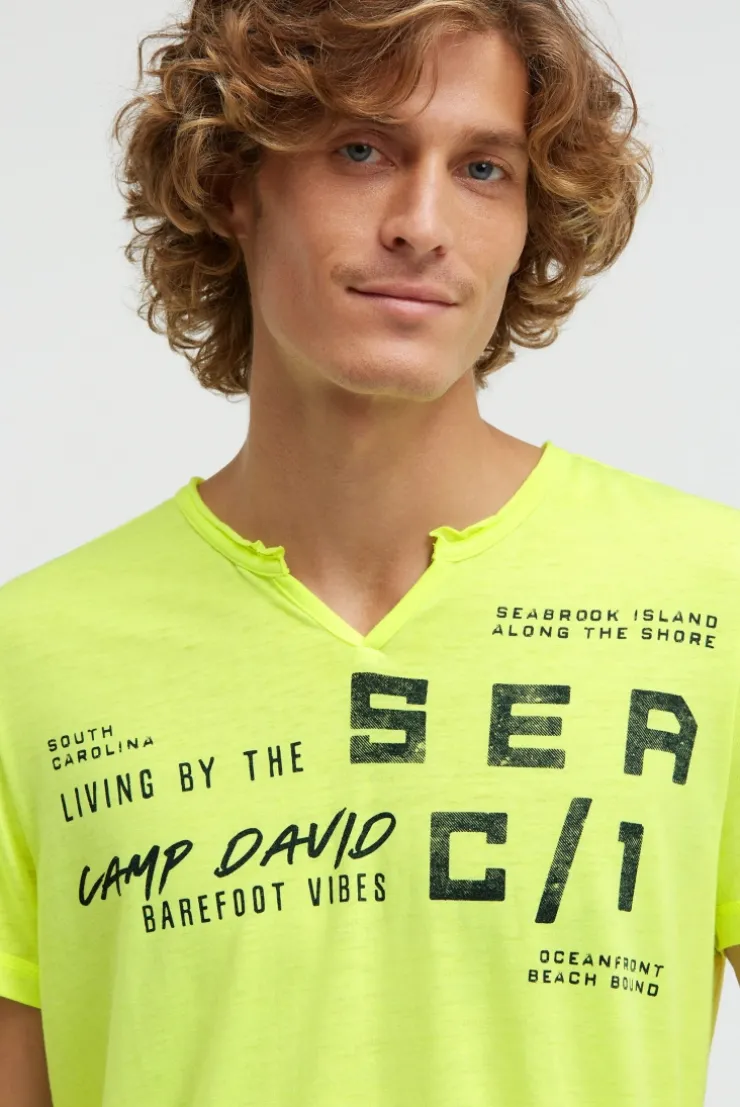 Ausbrenner-Shirt mit Used Look und Label Prints neon lime