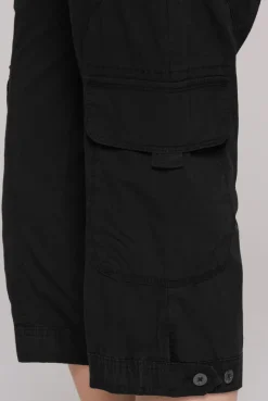 Basic Skater-Shorts mit Beintaschen black | XL