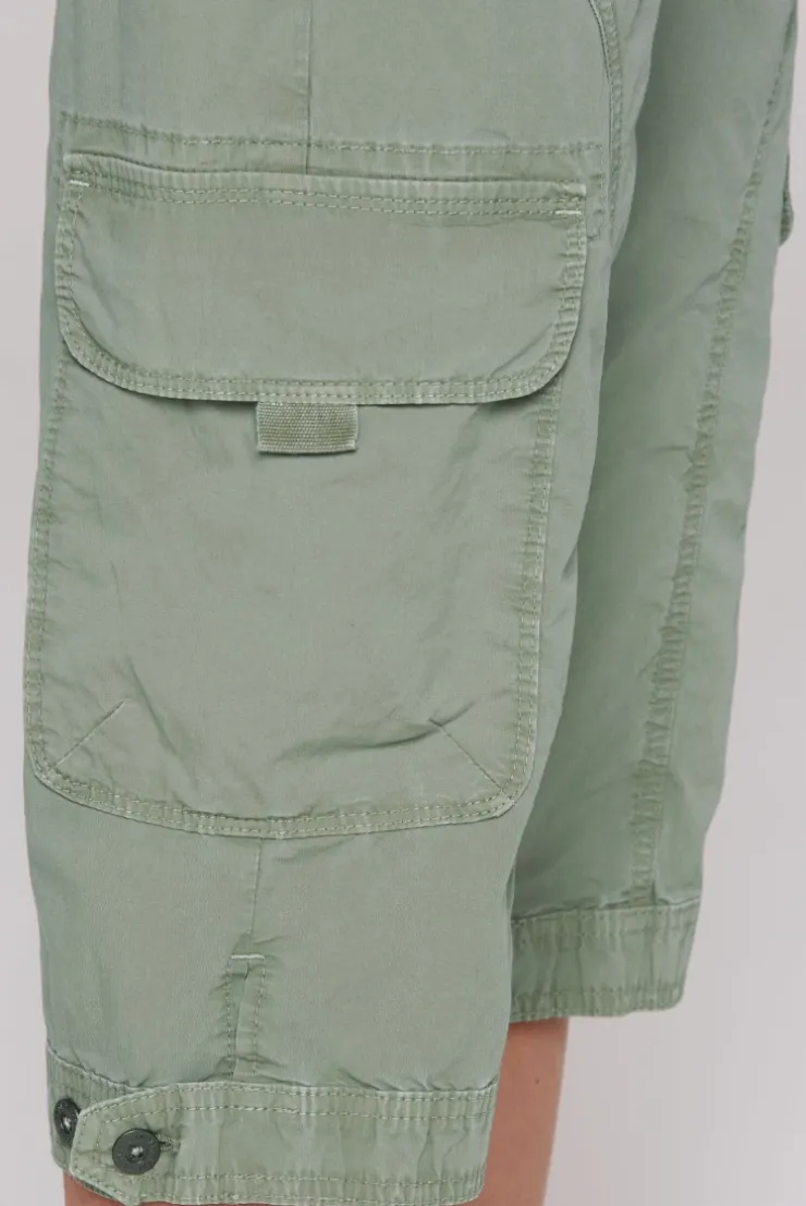 Basic Skater-Shorts mit Beintaschen faded olive