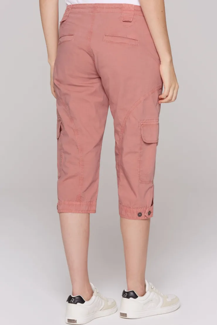 Basic Skater-Shorts mit Beintaschen beachy red