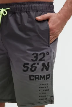 Beachshorts mit Farbverlauf und Print black / green olive