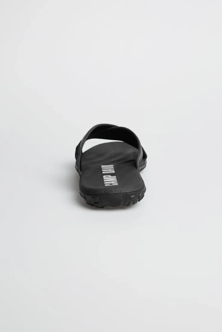Beach Slipper mit Label Prints black