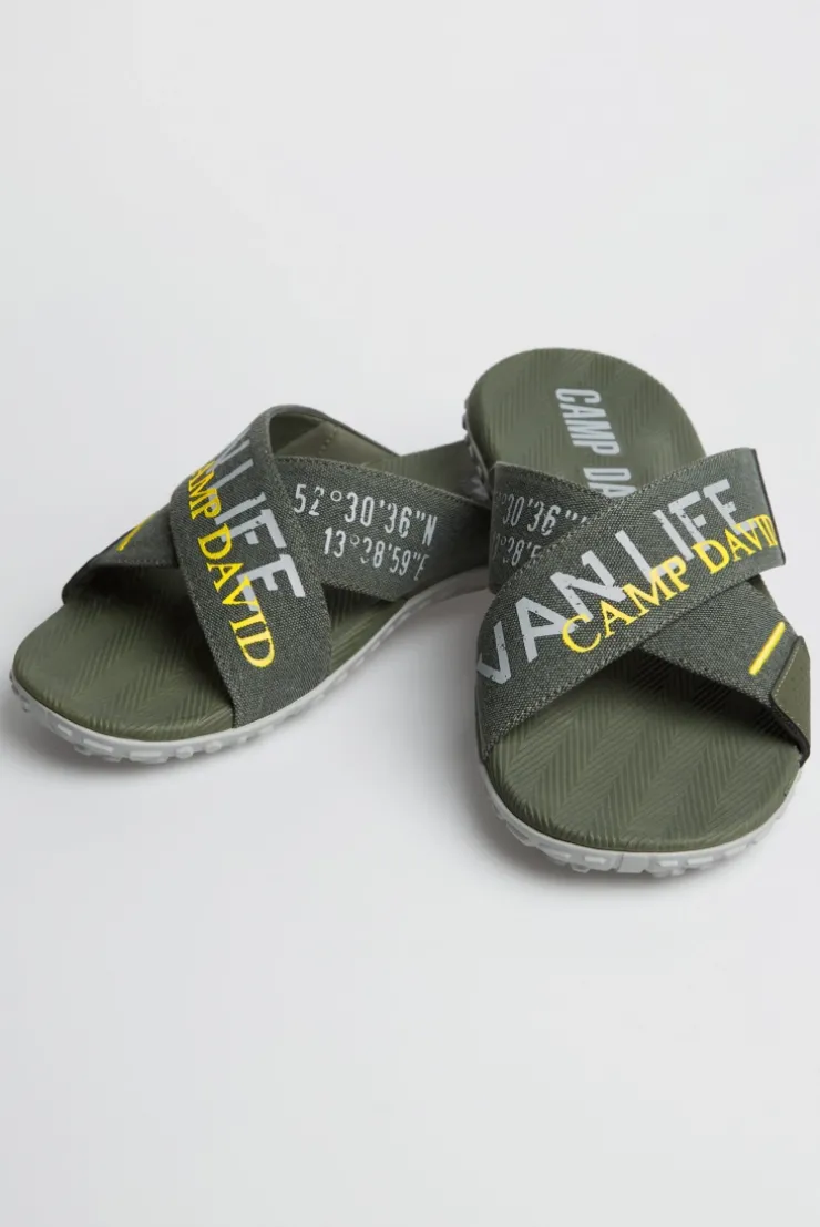 Beach Slipper mit Label Prints dusty green