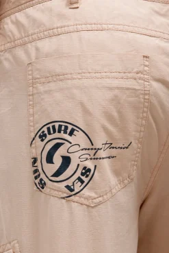 Cargo Shorts mit kleinen Label Prints summer beige