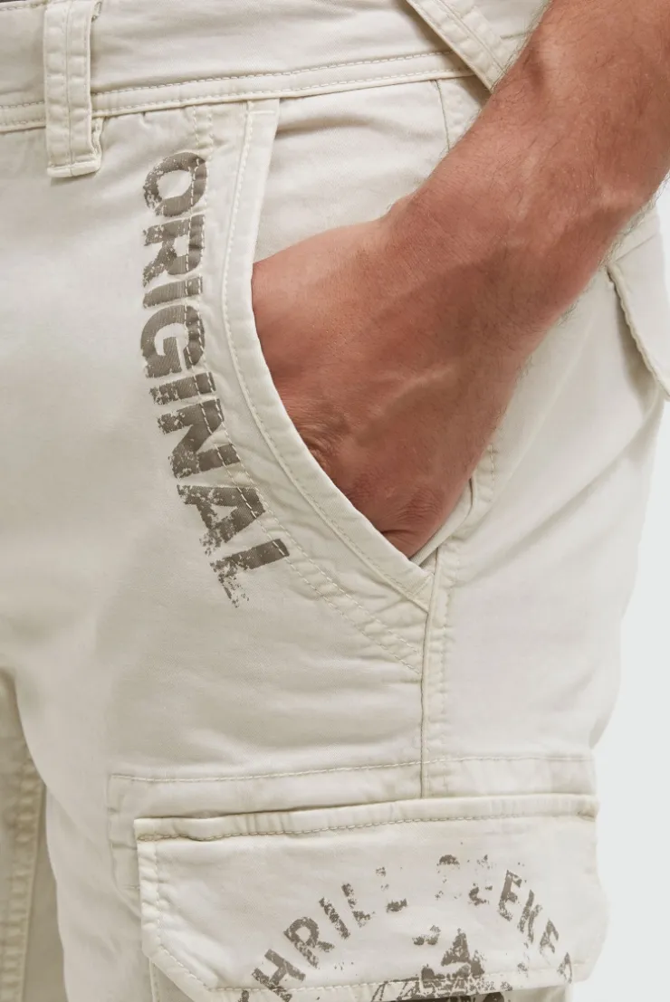 Cargo Shorts mit Prints im Used Look kitt