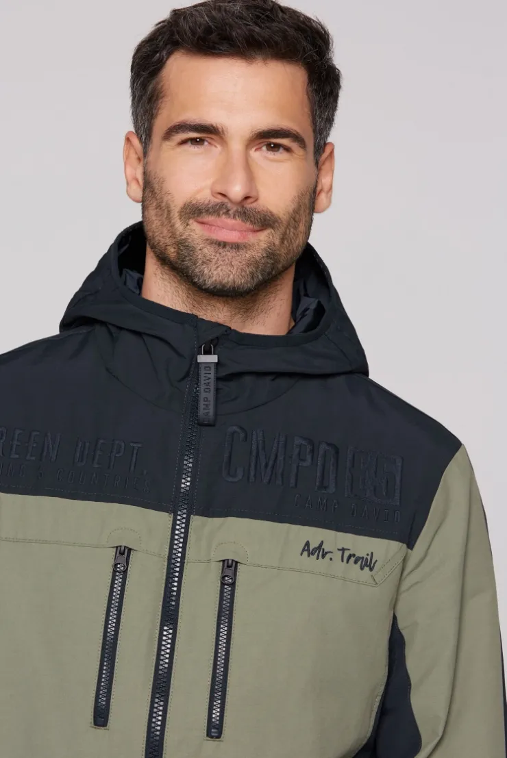 Funktionsjacke mit Kapuze und Colour-Blocking sage green