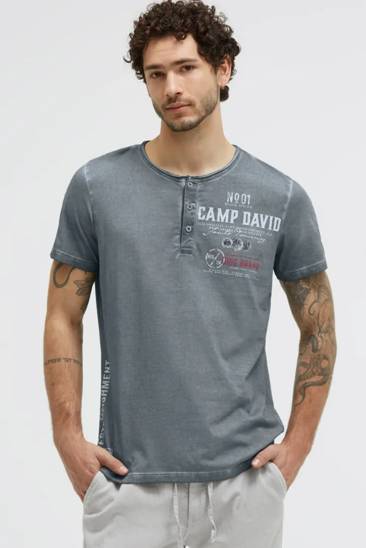 Henley-Shirt Oil Dyed mit Label Prints green shadow