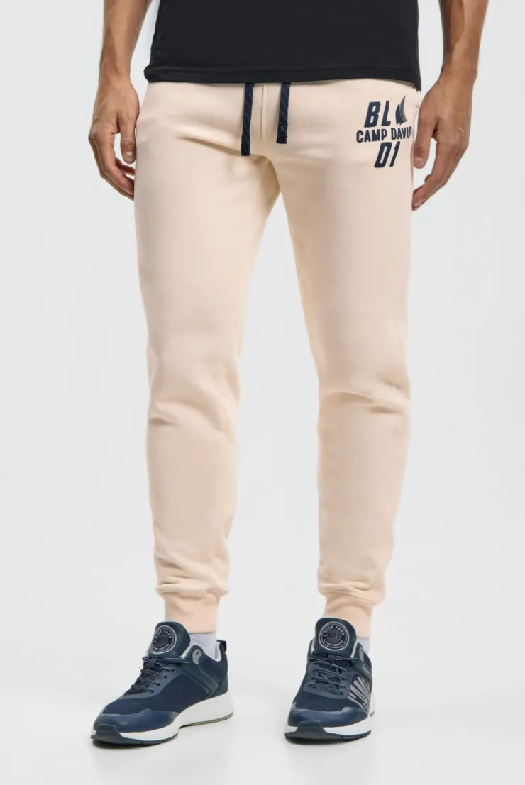 Jogginghose mit Puffprint ecru