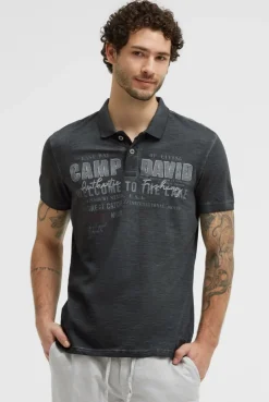 Kurzarmpolo Oil Dyed mit Logo Print black