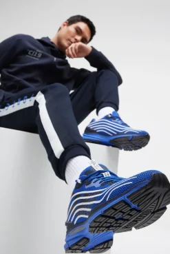Leichter Sneaker im Knit-Design mit Rubber Artwork strong blue