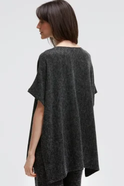 Poncho aus Flauschstrick mit Glimmer Print black melange