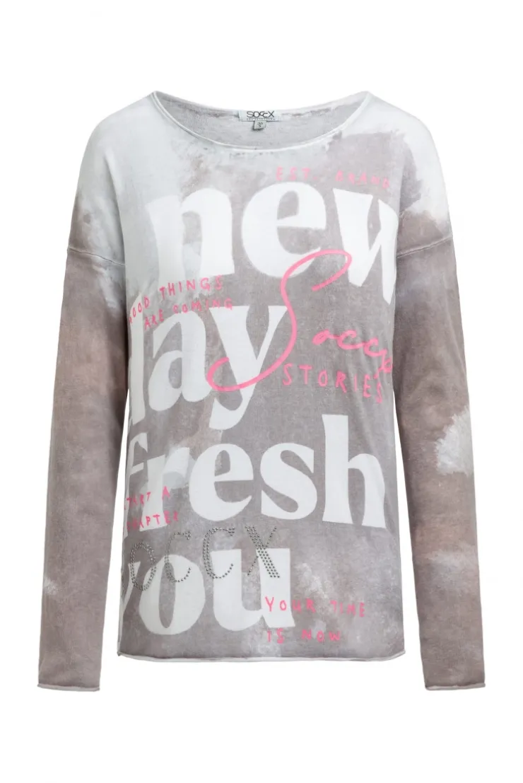 Pullover mit All Over Print und Schmucksteinen fresh grey