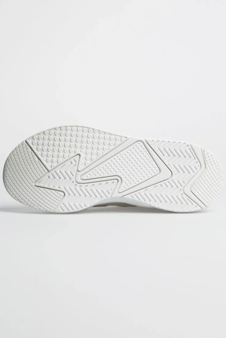 Slip On Sneaker im tonigen Materialmix white