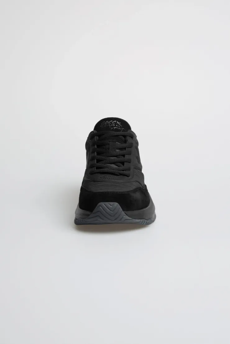 Sneaker Low im tonigen Materialmix black