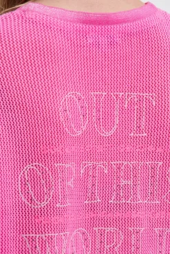 Strickshirt mit V-Ausschnitt und Backprint neon magenta