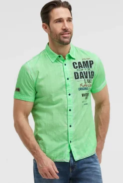 Strukturiertes Kurzarmhemd Oil Dyed mit Logo Artwork neon green
