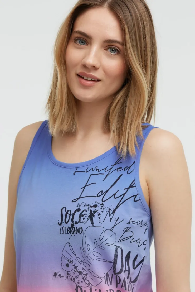 Top Dip Dye mit Label Print vividblue