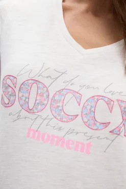 T-Shirt mit V-Ausschnitt und Artwork ivory