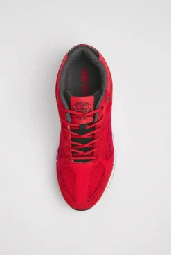 Urban Sneaker im Materialmix mit Logo-Sohle energy red