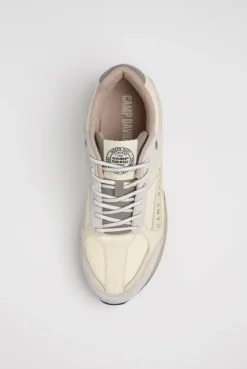 Urban Sneaker im Materialmix mit Logo-Sohle ivory