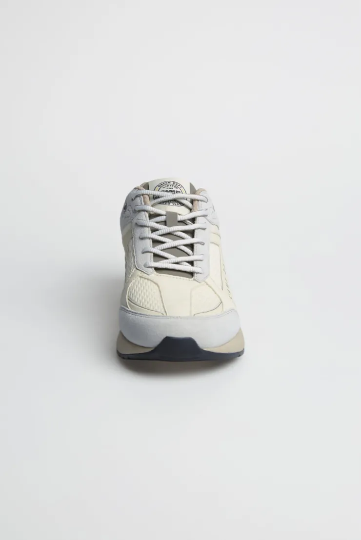 Urban Sneaker im Materialmix mit Logo-Sohle ivory